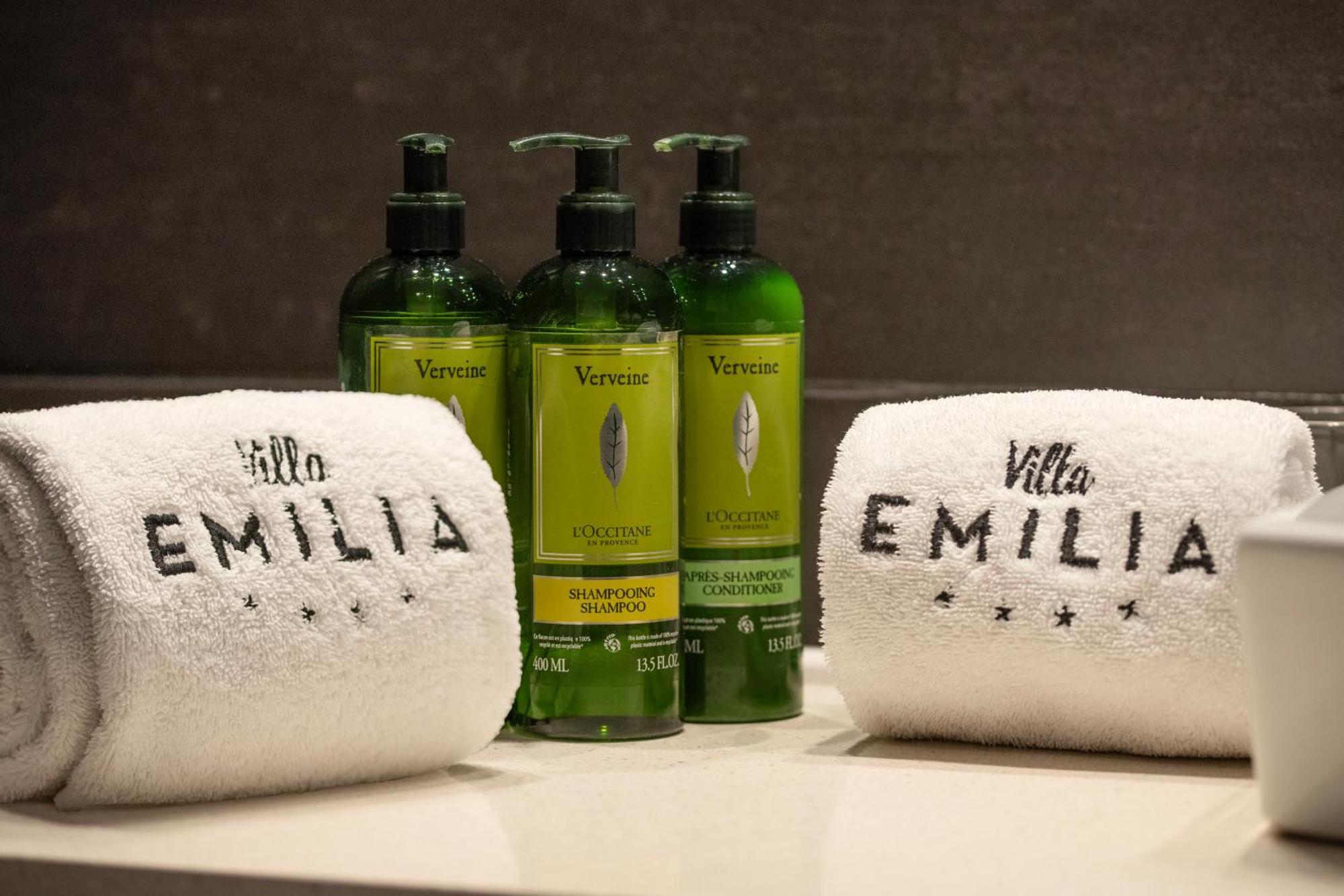 Emilia 4* Barcellona